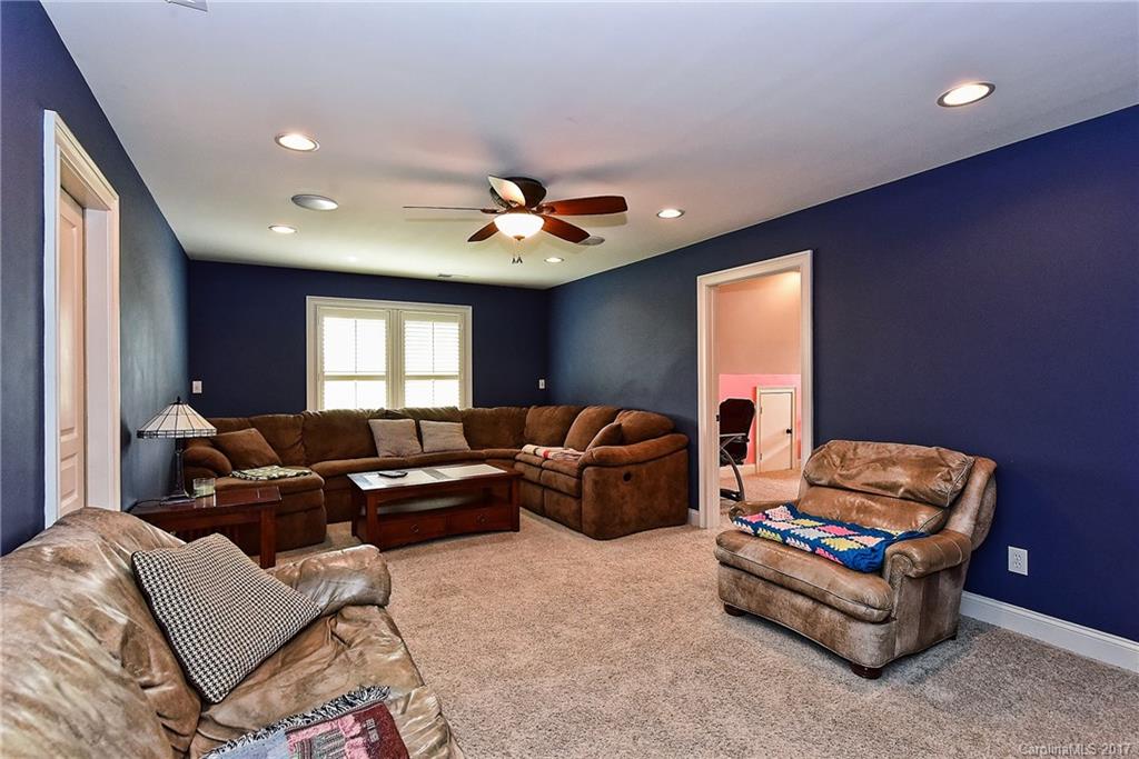 Dobbs Valley - Residential