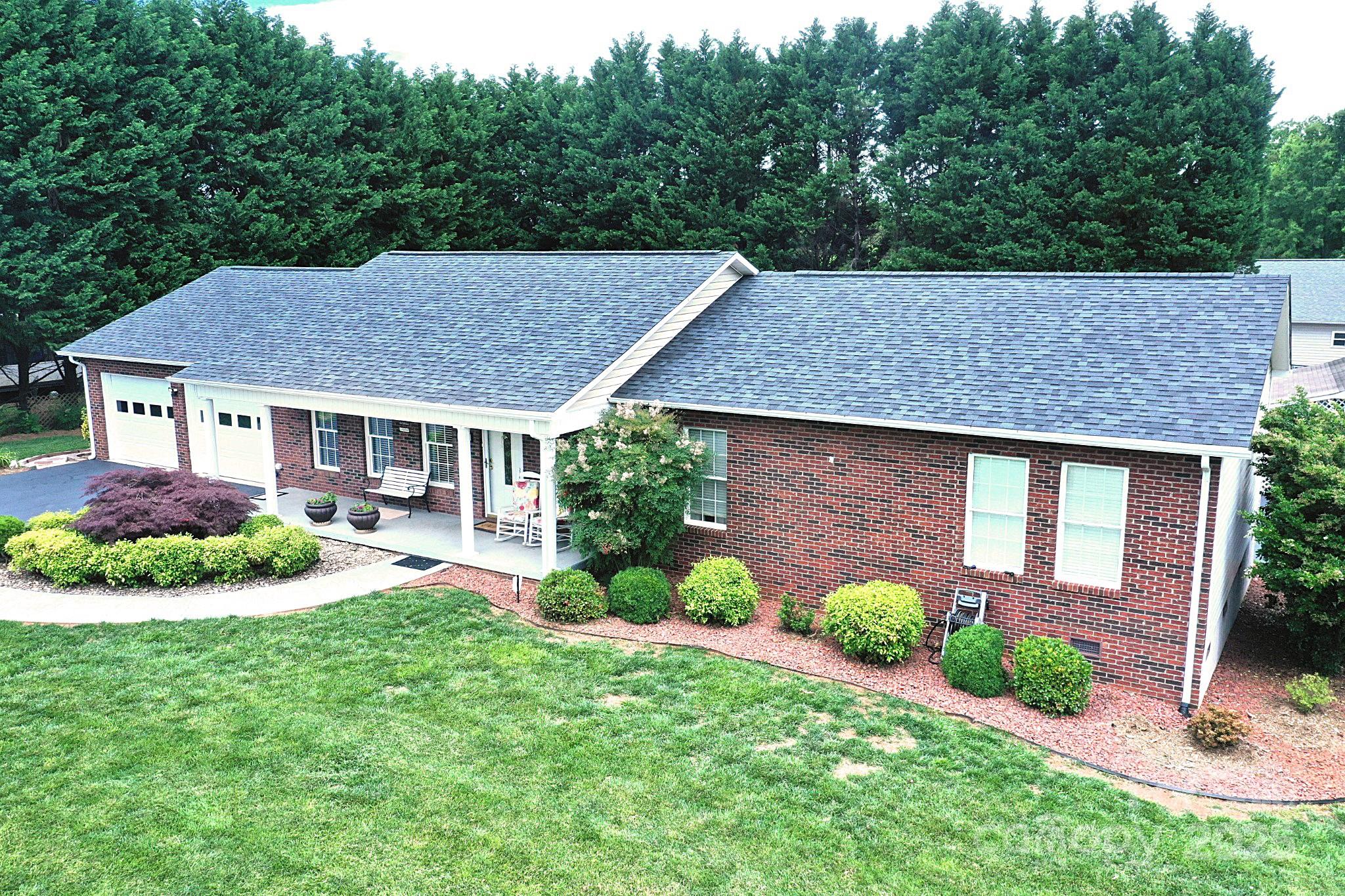 4646 River Run Circle