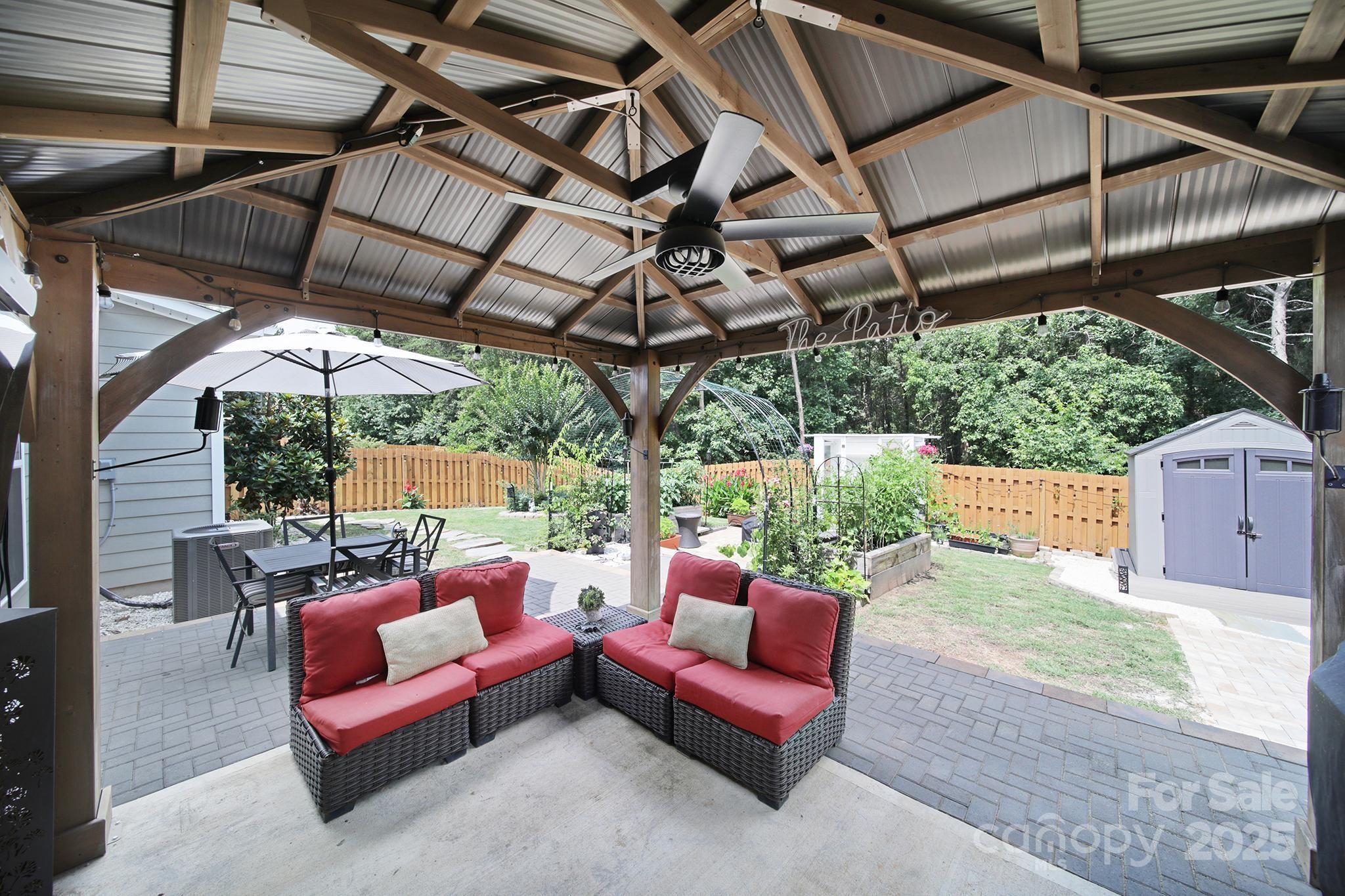 Tilley Manor - Residential