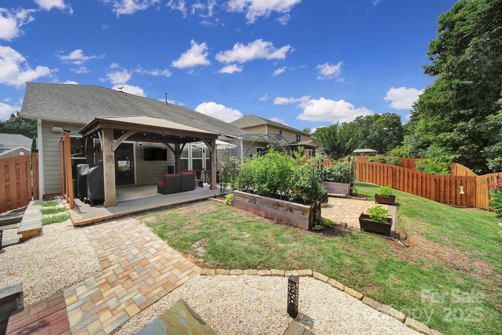 Tilley Manor - Residential