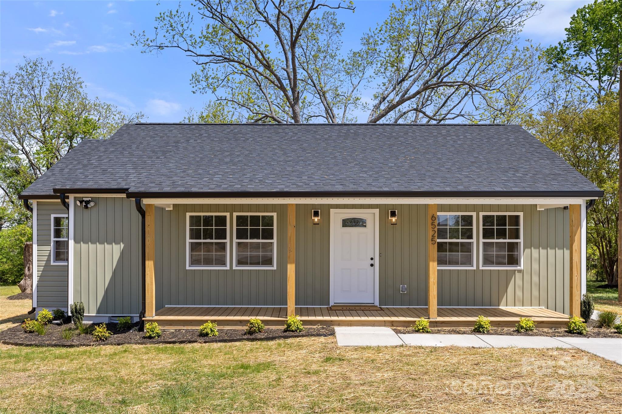 Listing image 4
