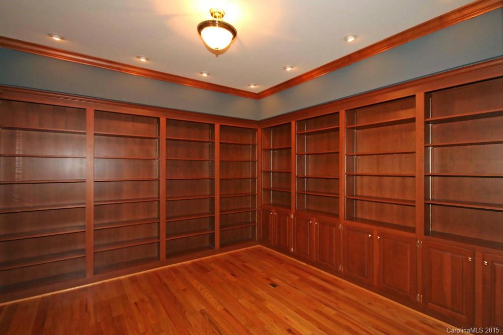 Fort Dobbs Farms - Residential