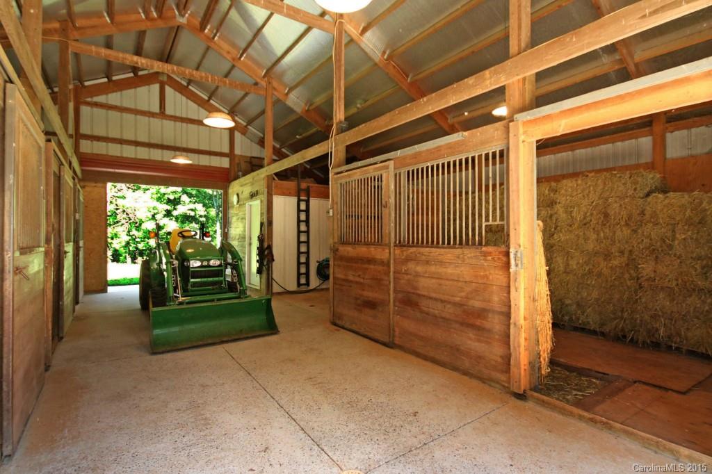 Fort Dobbs Farms - Residential