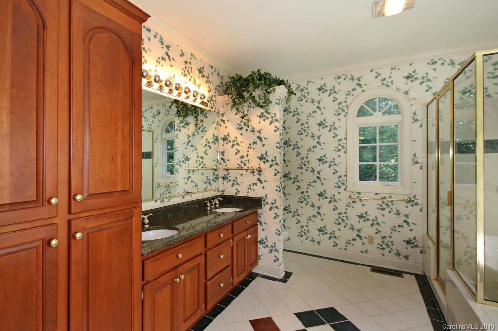 Fort Dobbs Farms - Residential