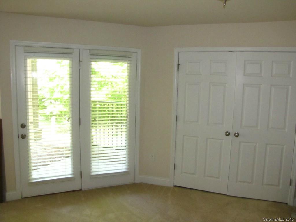 Highland Creek - Residential Lease