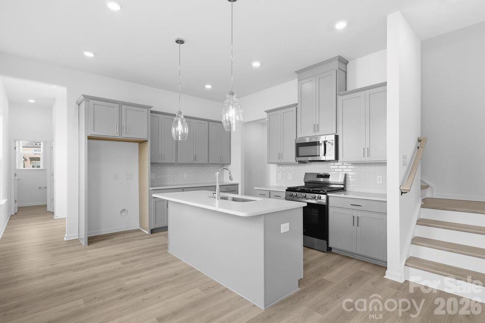 The Ridge at Sugar Creek - Residential