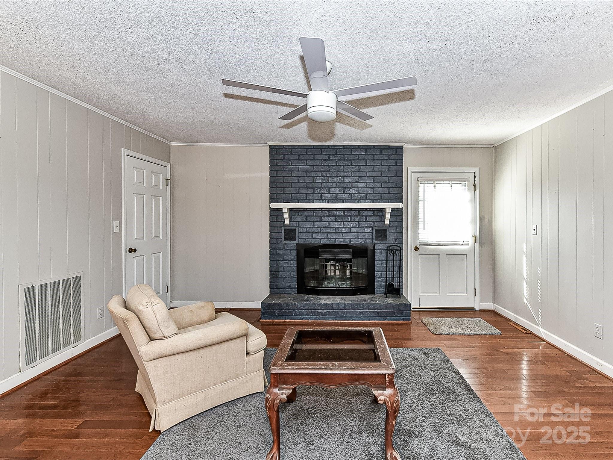 Club Side Estates - Residential