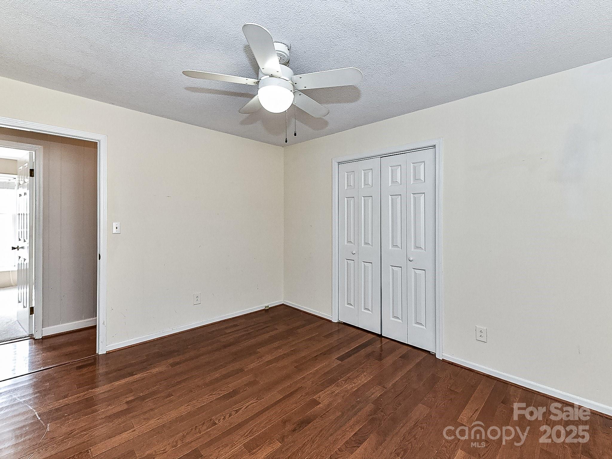 Club Side Estates - Residential