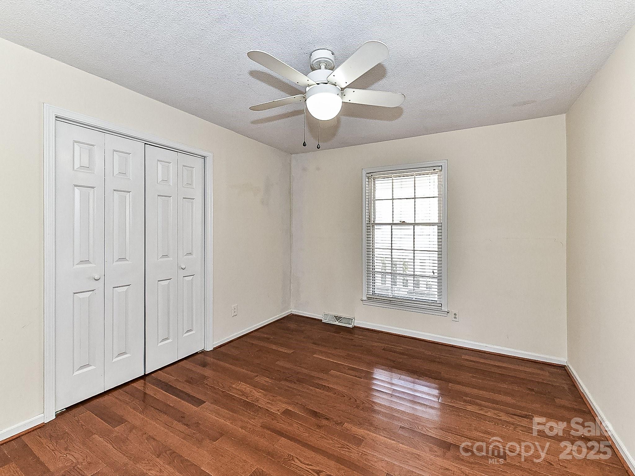 Club Side Estates - Residential