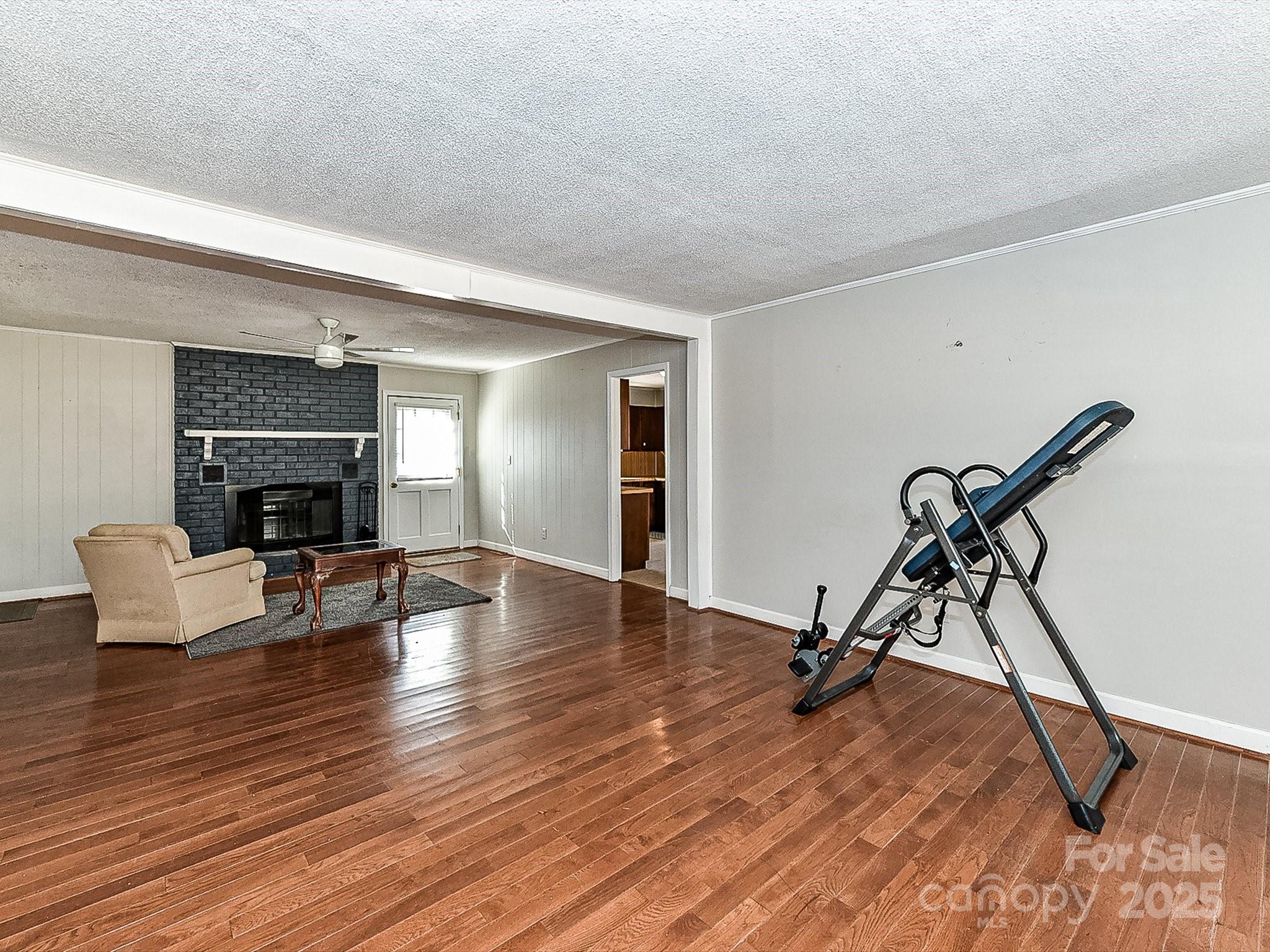 Club Side Estates - Residential
