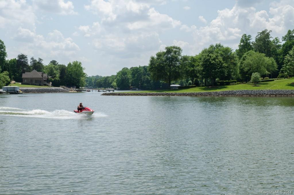 Tega Cay - Residential