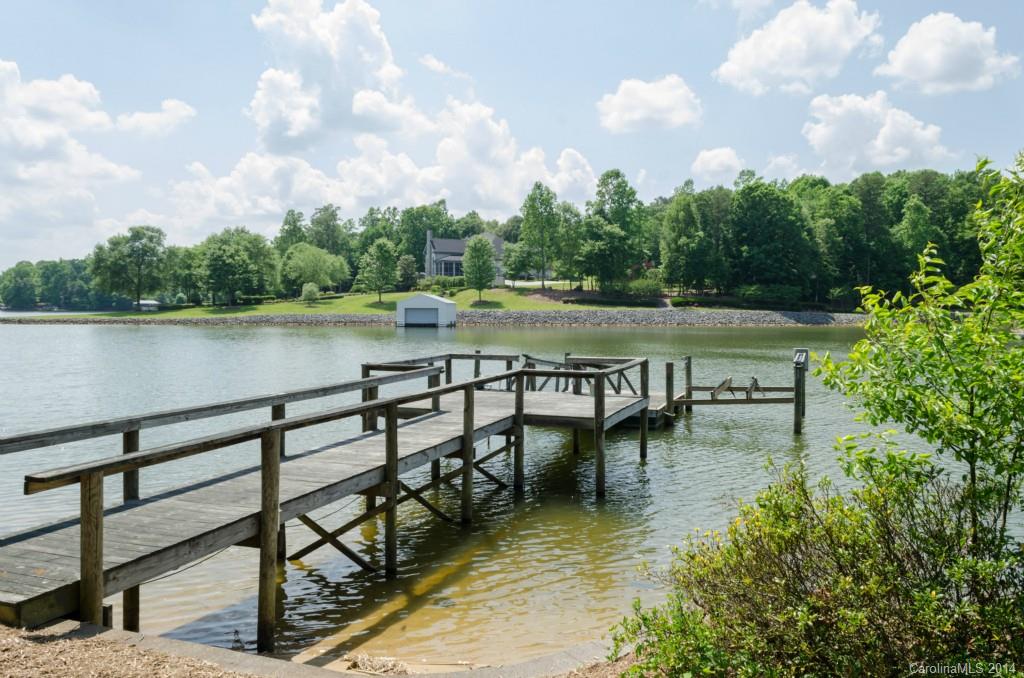 Tega Cay - Residential