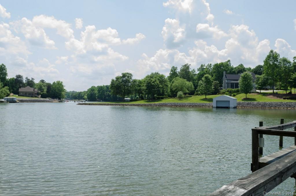 Tega Cay - Residential