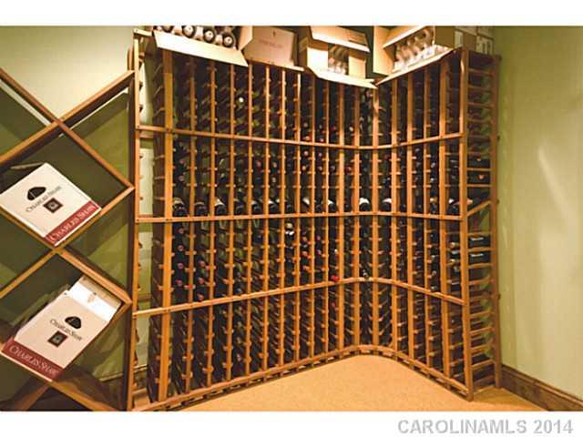 Tega Cay - Residential