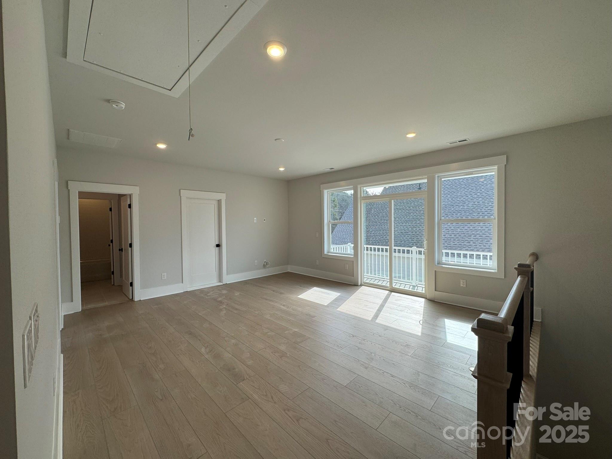 4314 Morning Mist Drive 15