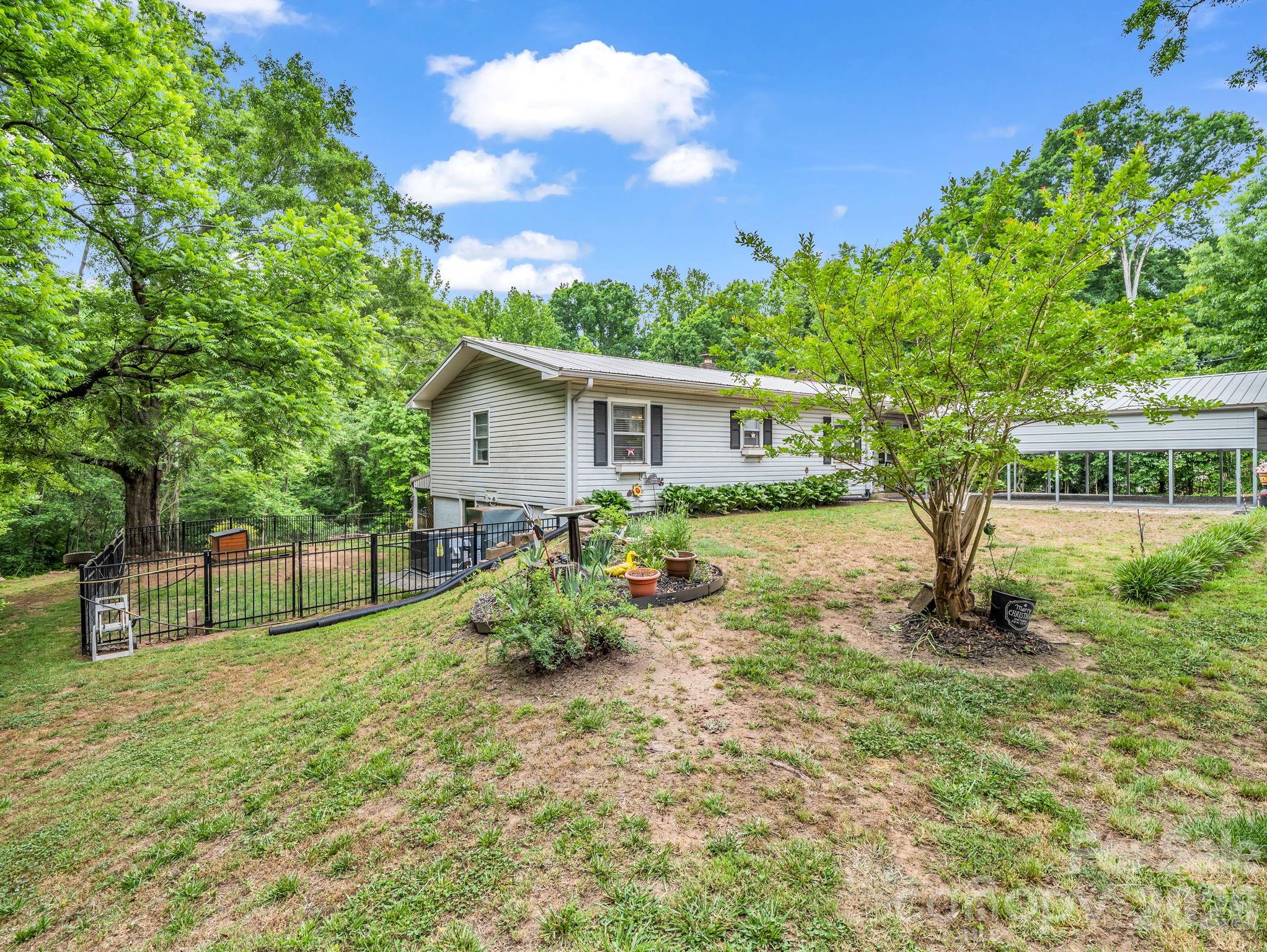 408 Hollis Road