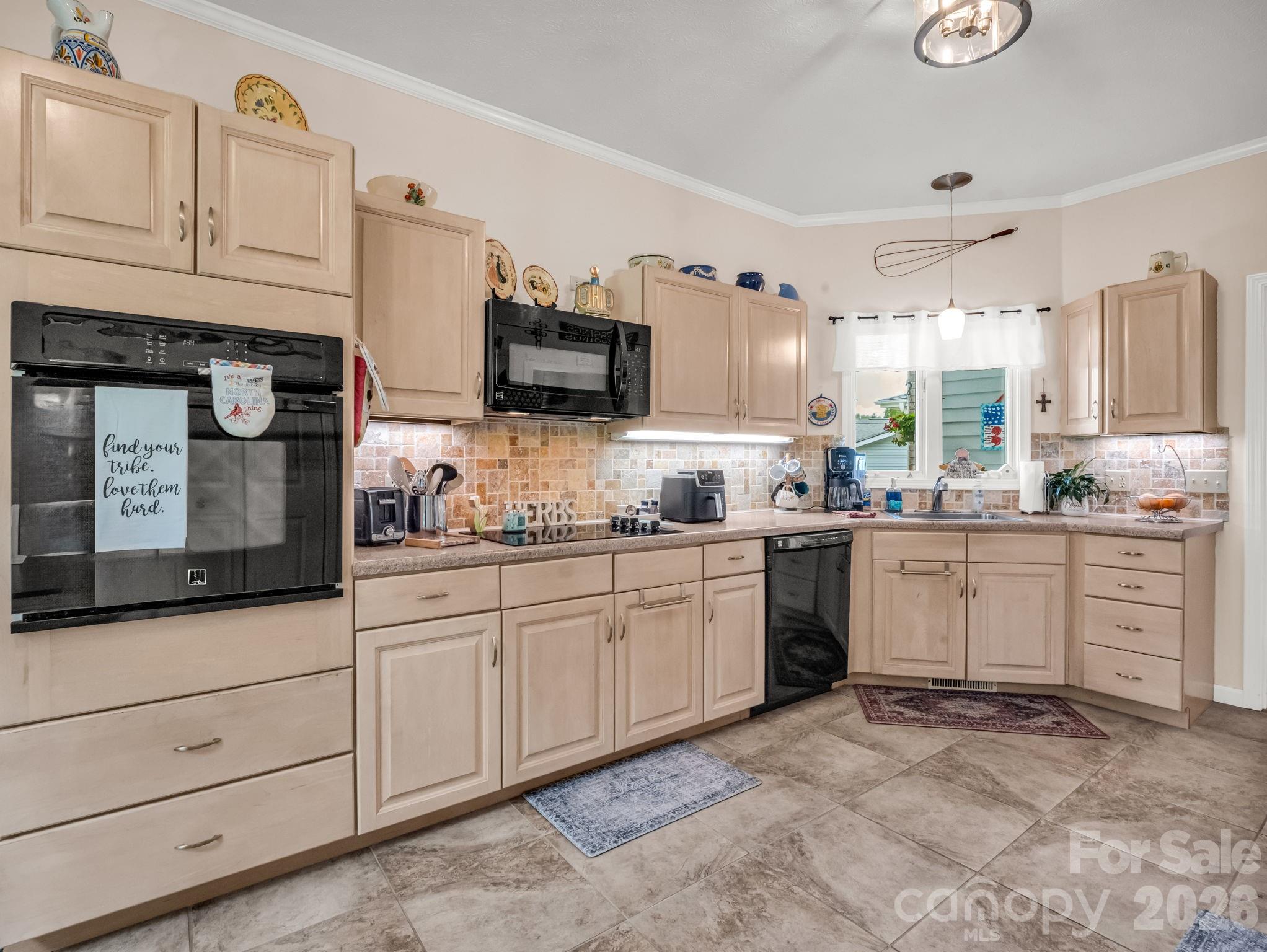 20 Country Meadows Lane