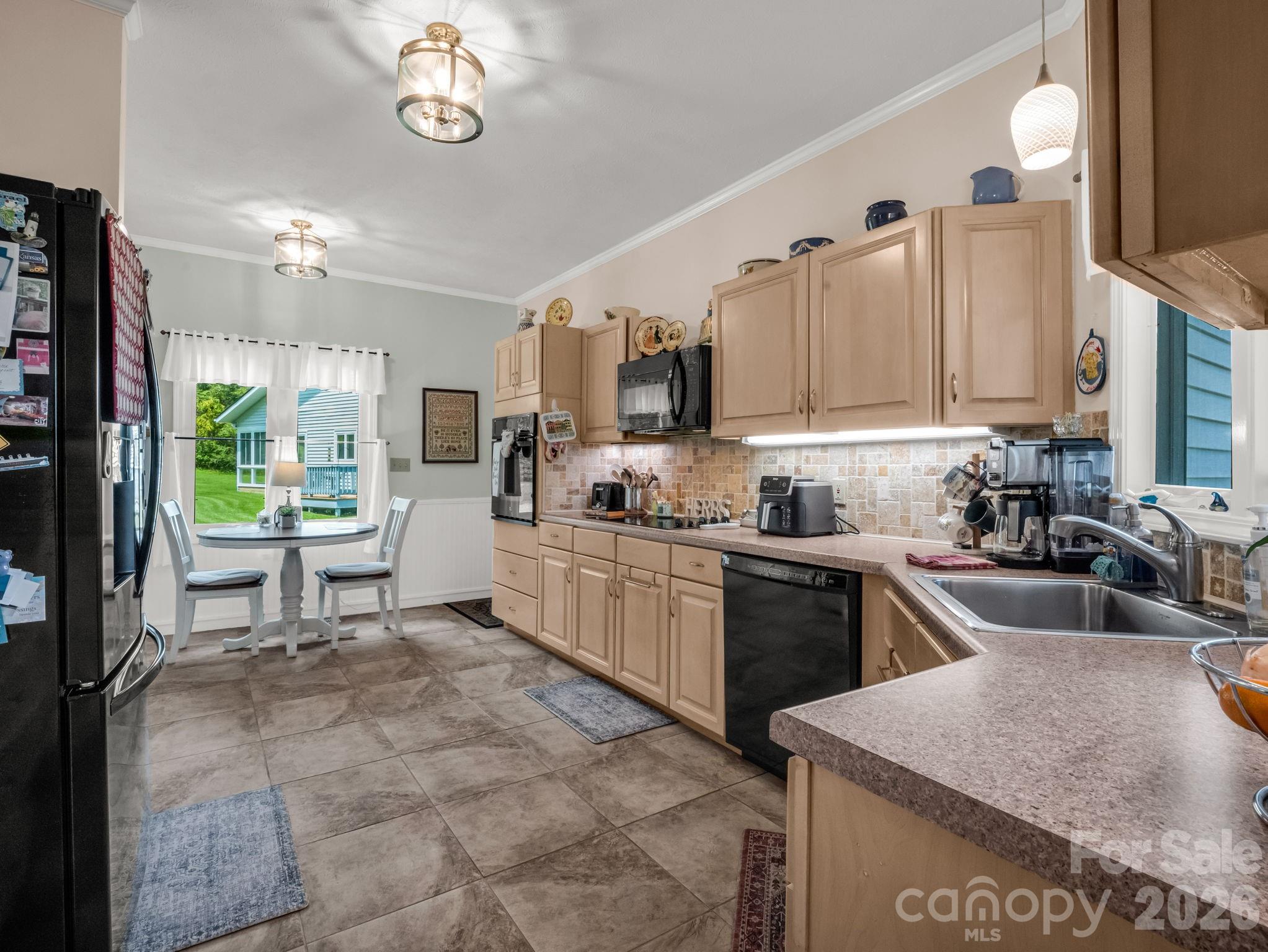 20 Country Meadows Lane