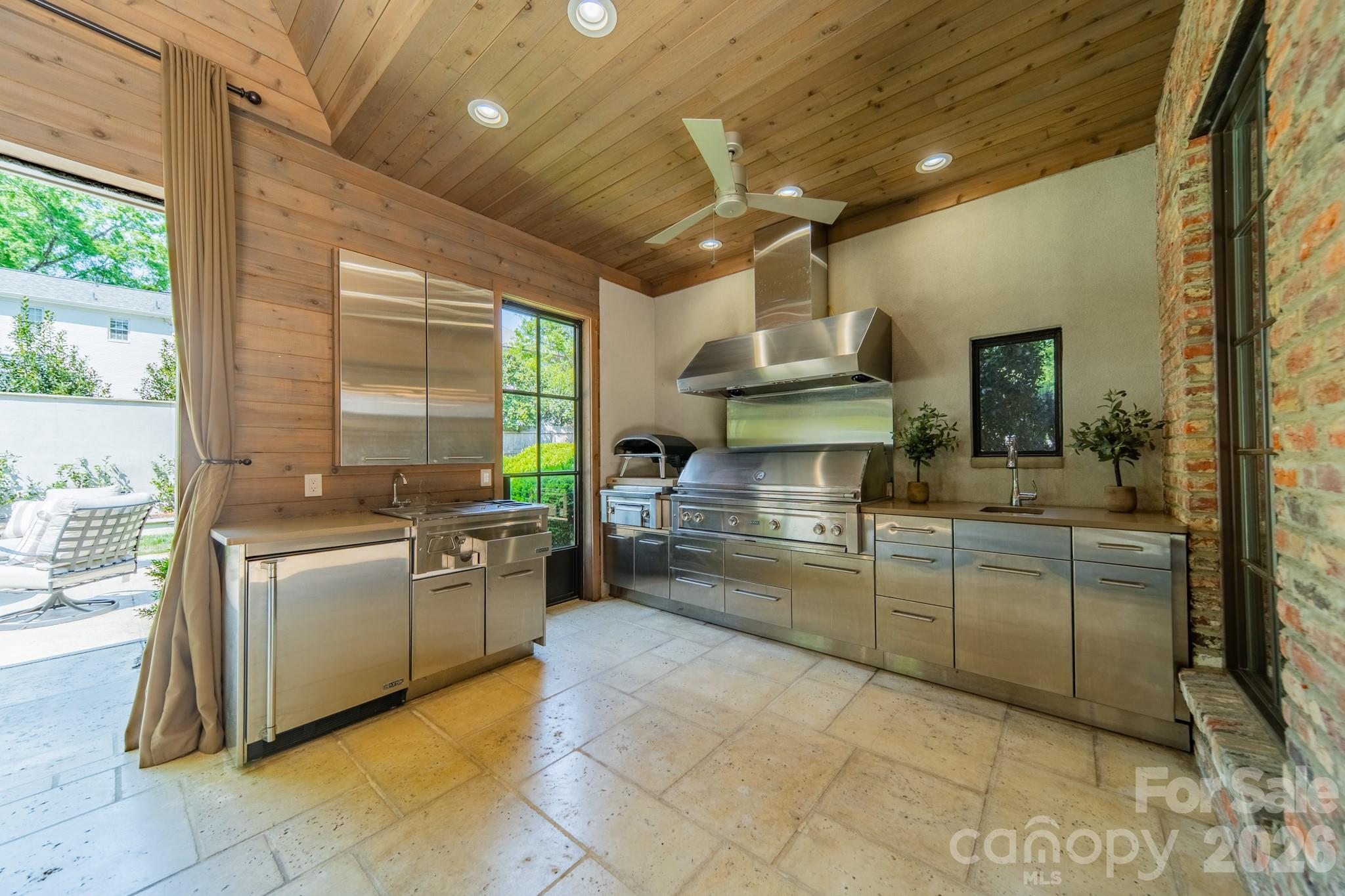 Myers Park - Residential