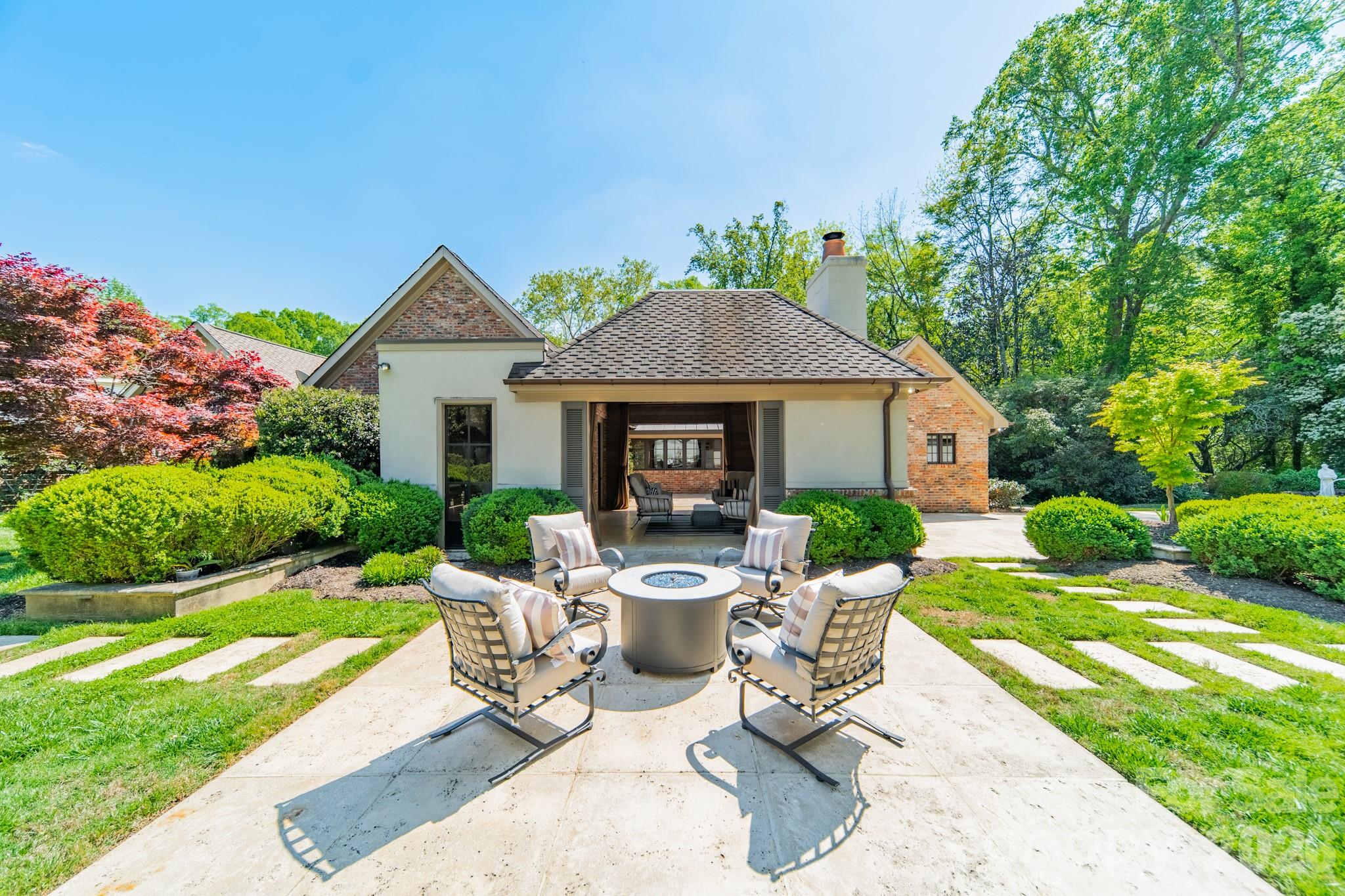 Myers Park - Residential