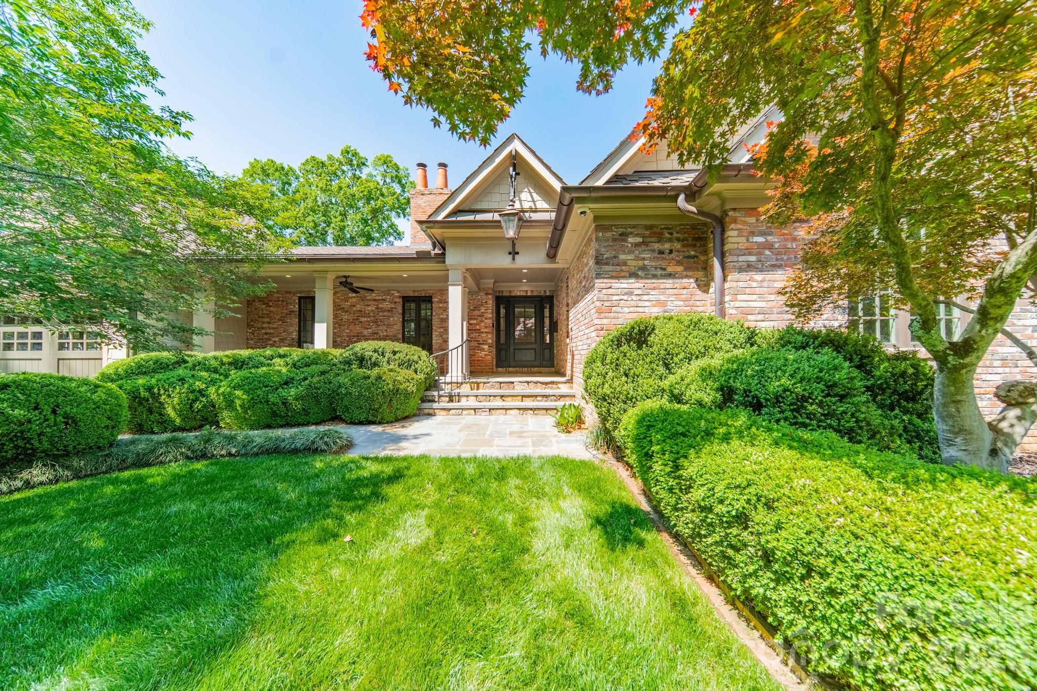 1201 Marlwood Terrace