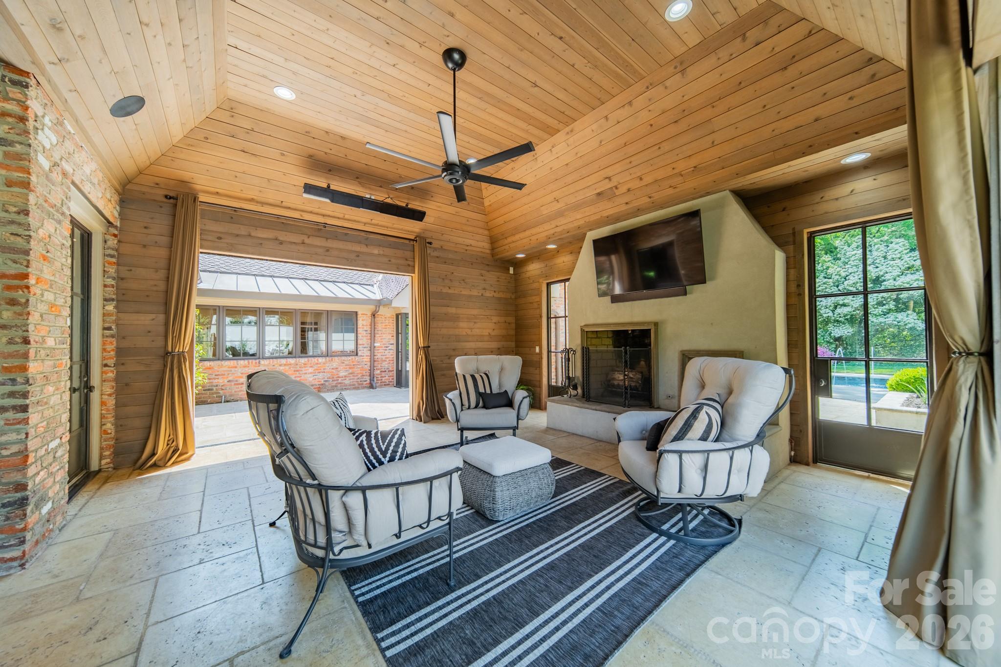 Myers Park - Residential