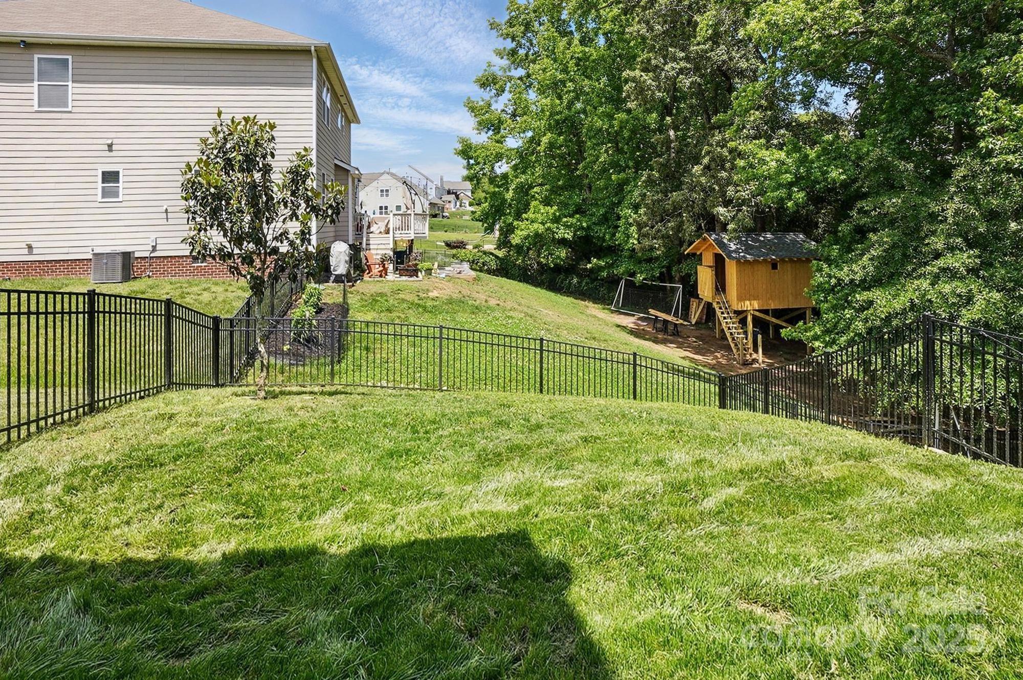 Fox Ridge - Residential