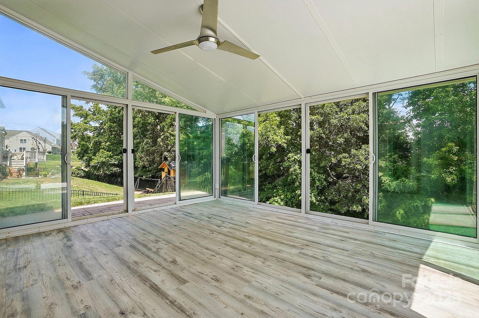 Fox Ridge - Residential