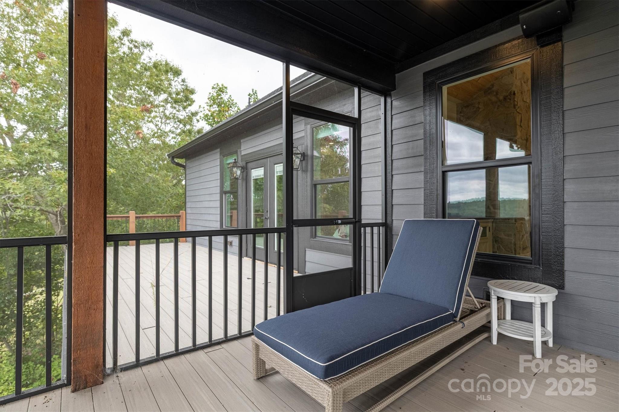 Bear Cliff - Residential