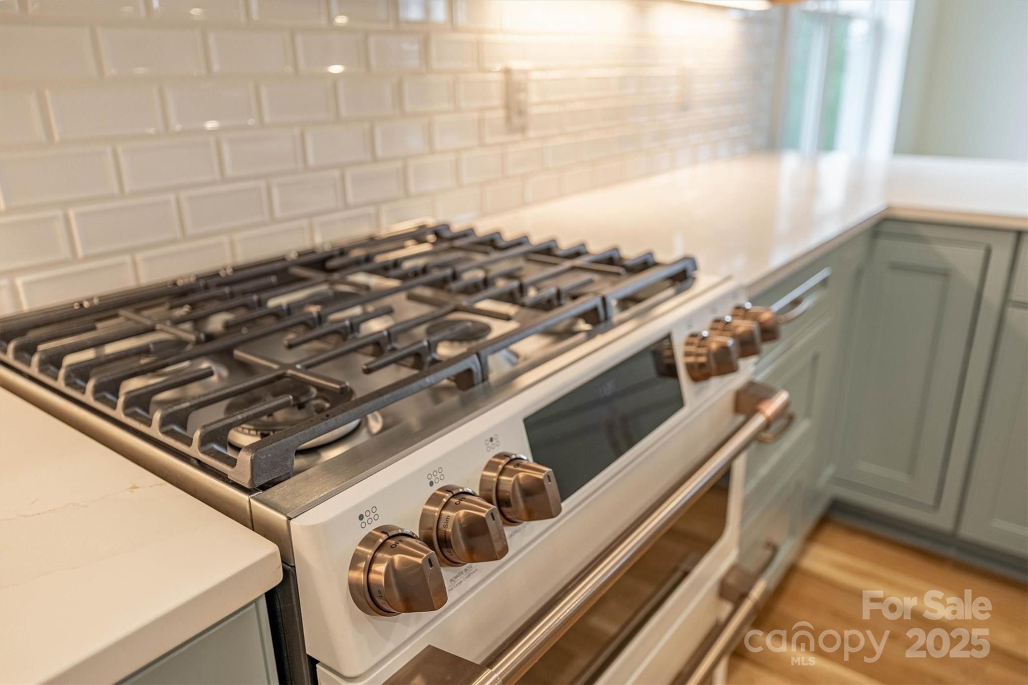 Bear Cliff - Residential