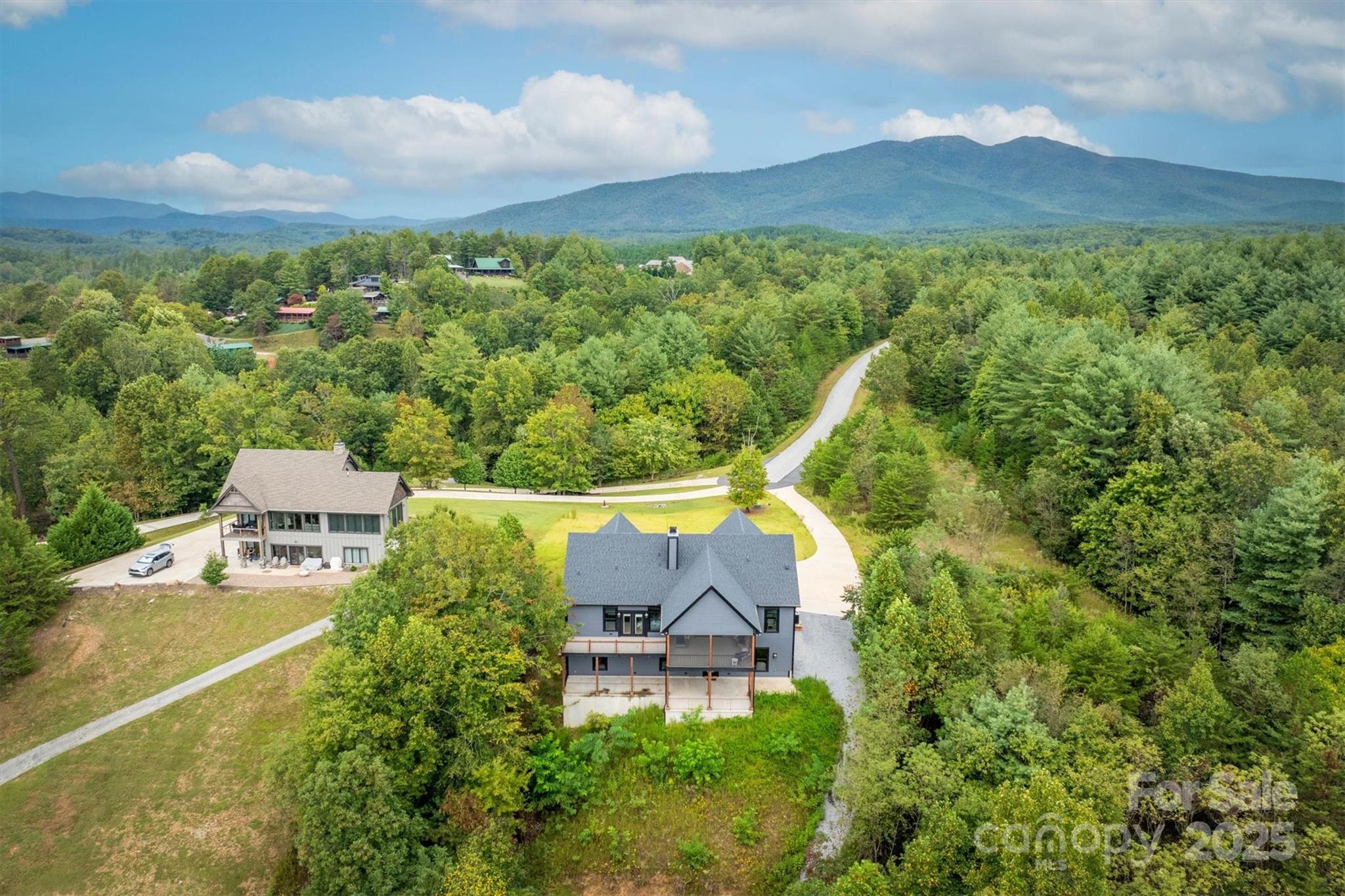 Bear Cliff - Residential