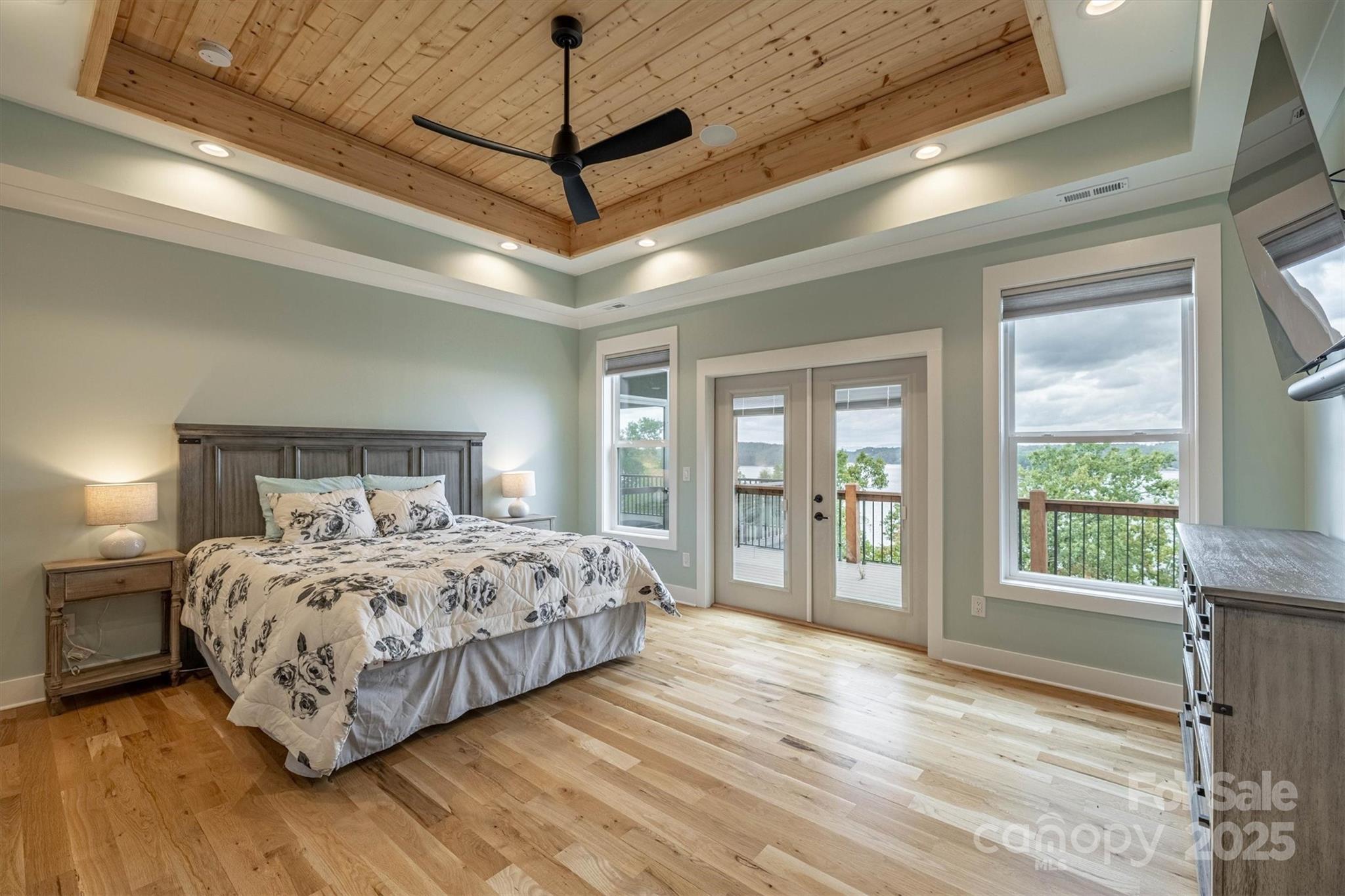 Bear Cliff - Residential