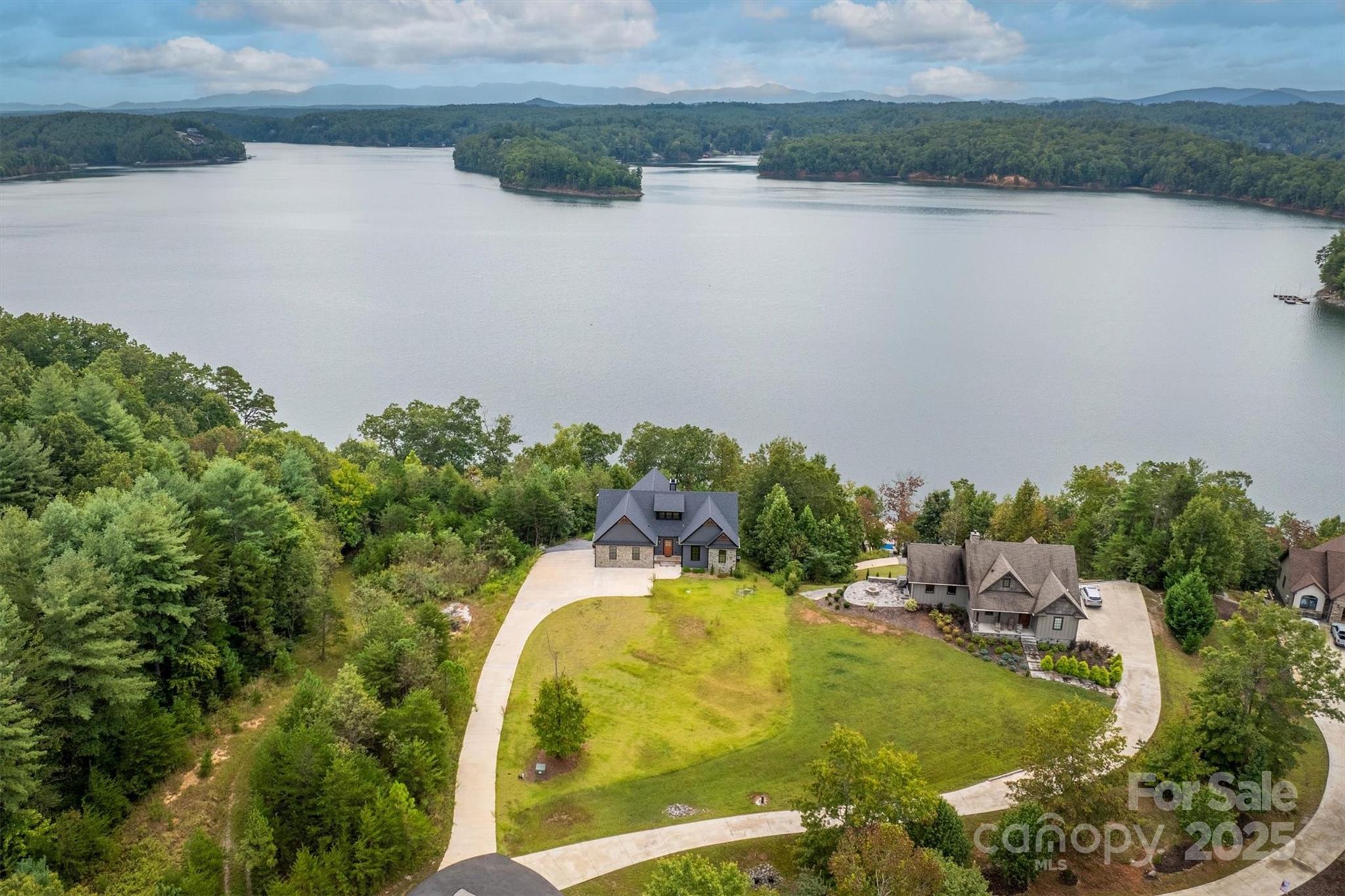 Bear Cliff - Residential