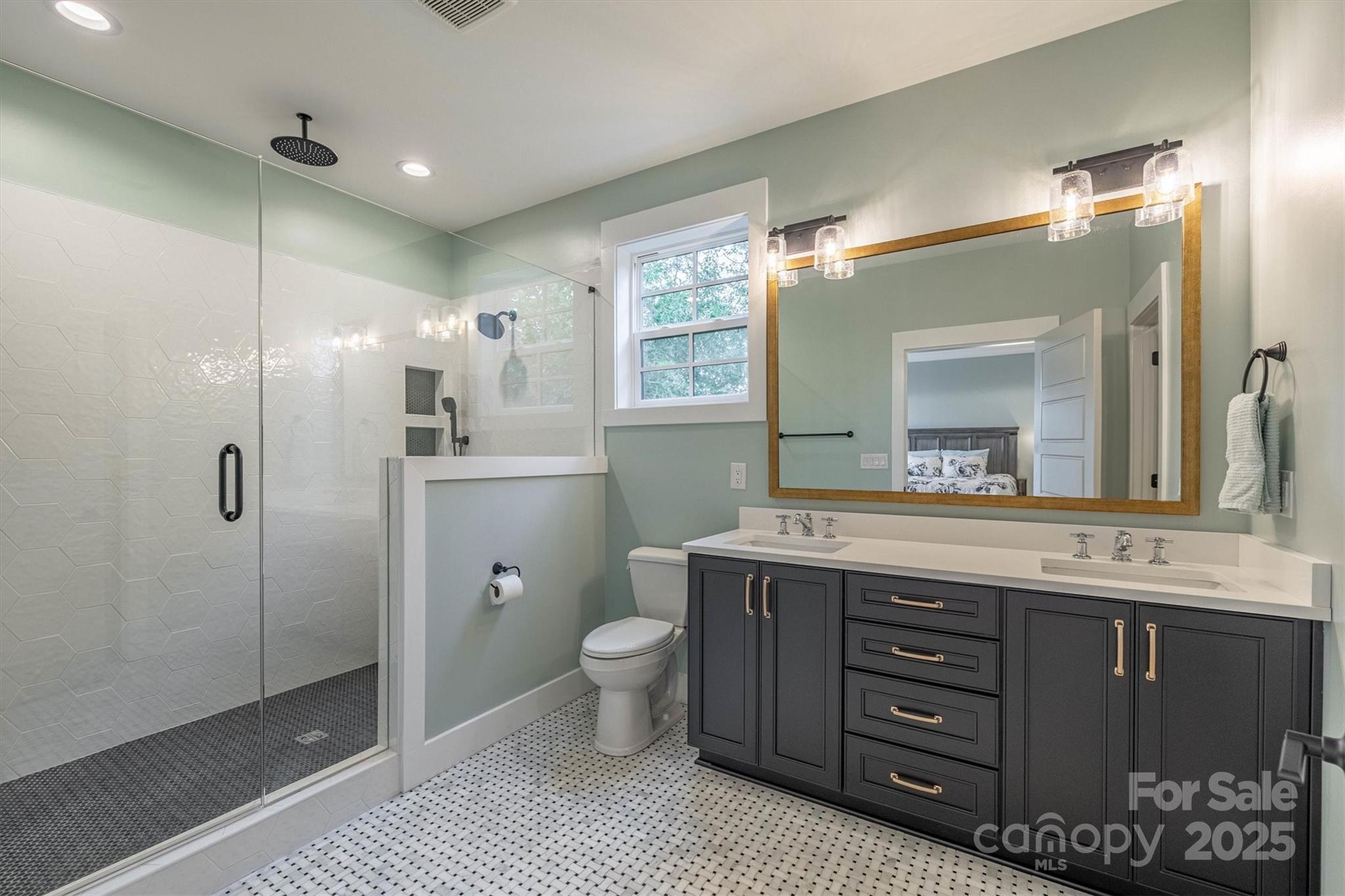 Bear Cliff - Residential