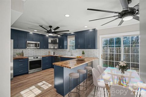 6041 Heath Valley Road Charlotte NC 28210