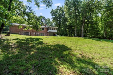 A home in Hendersonville