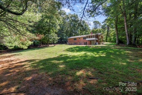 A home in Hendersonville