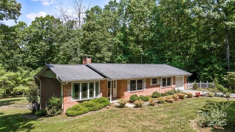 A home in Hendersonville