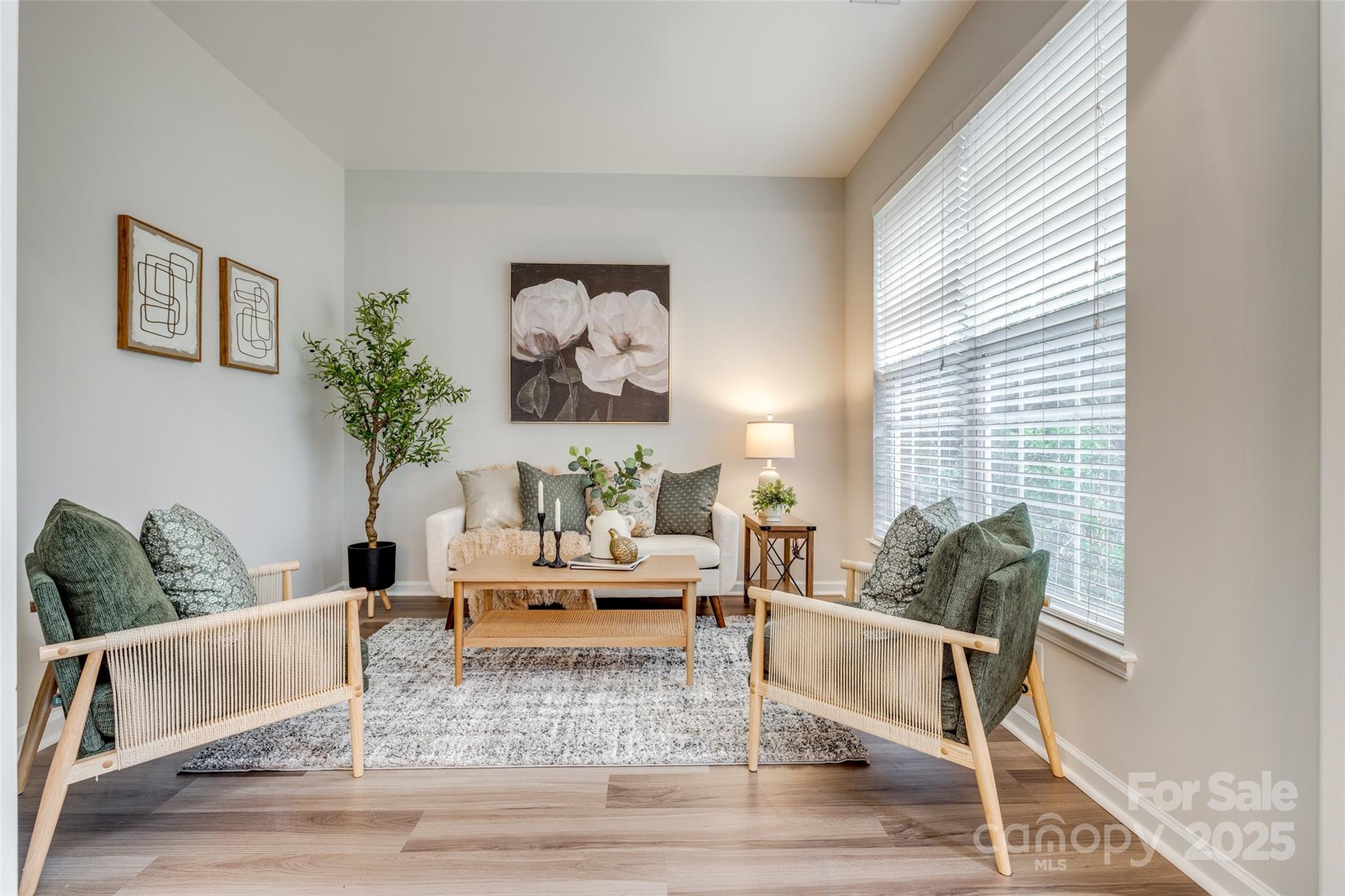 6092 Creekview Court