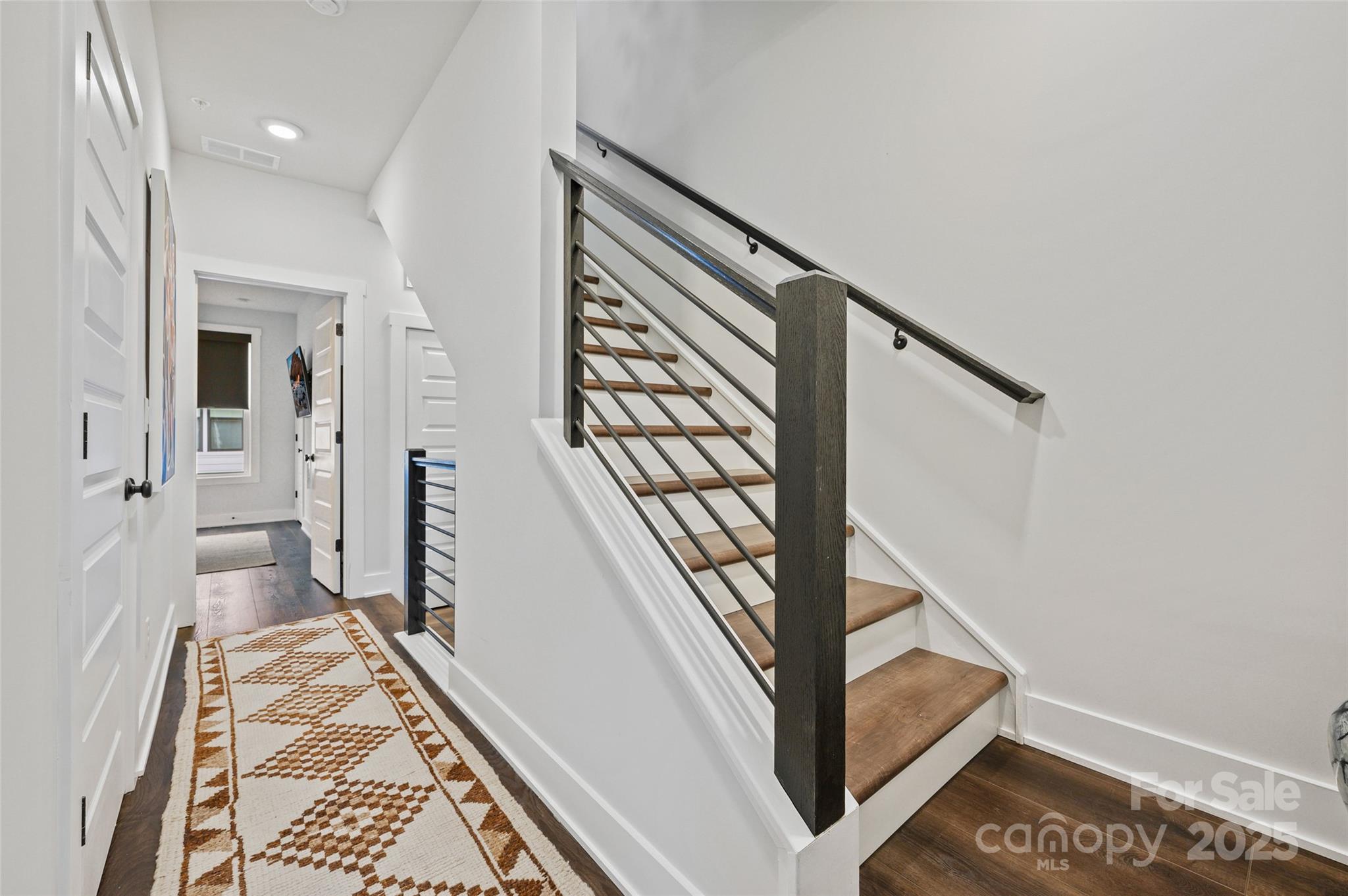 Tremont Station - Residential