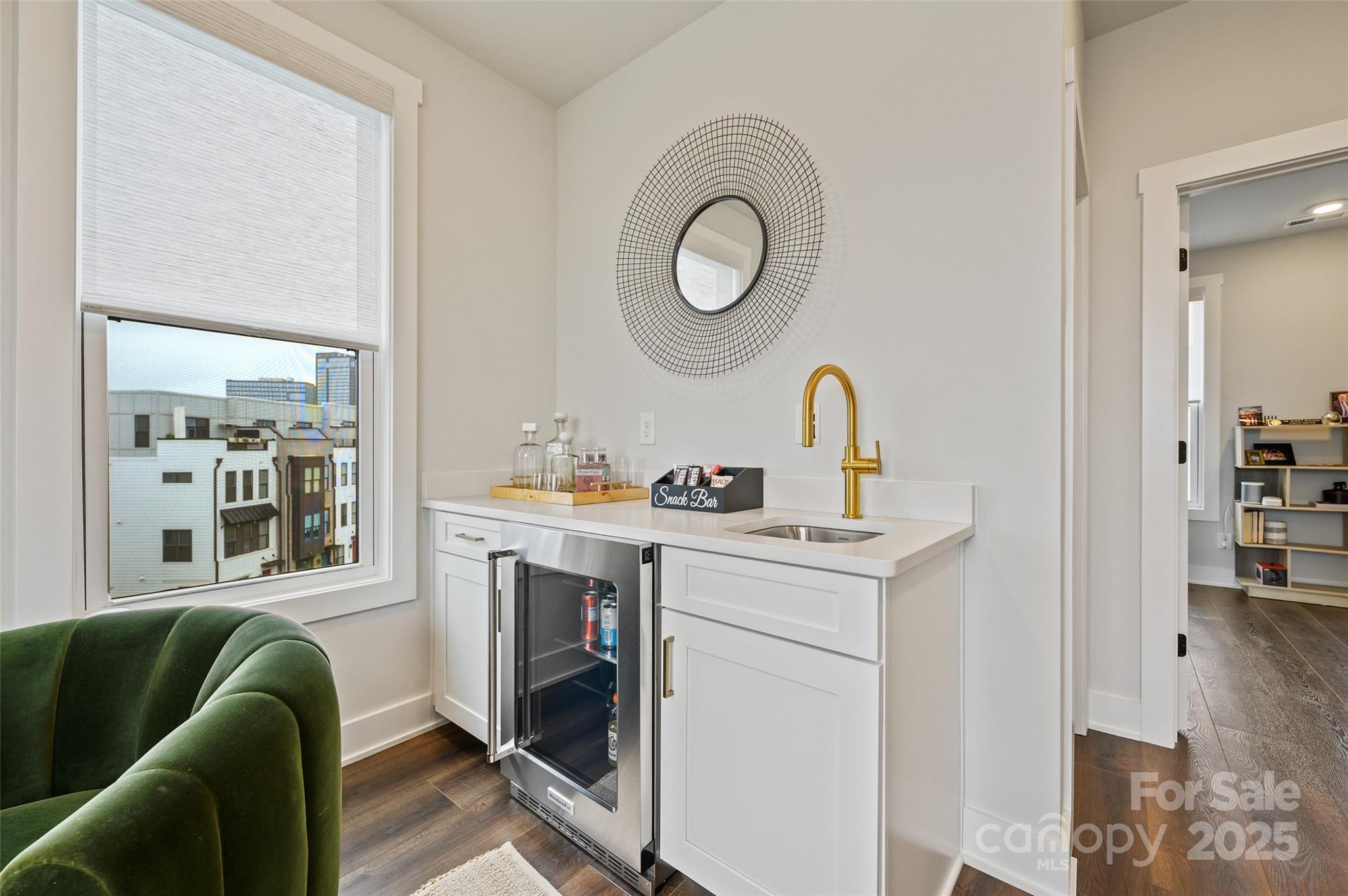 Tremont Station - Residential