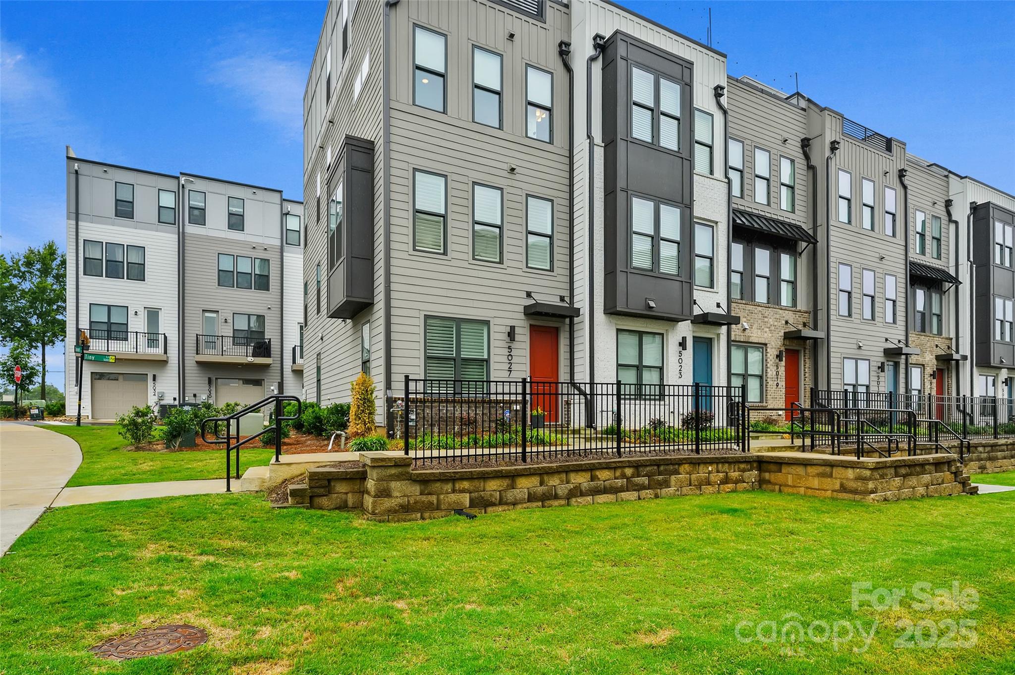 Tremont Station - Residential