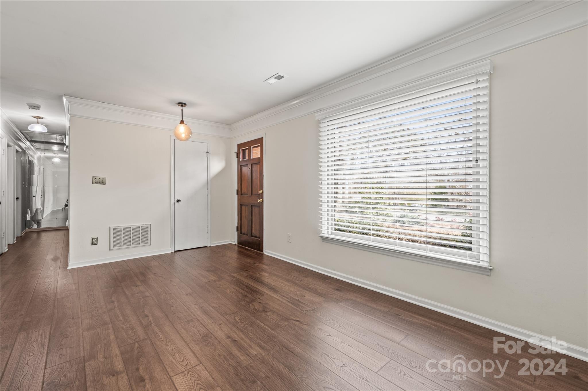 Falconbridge - Residential