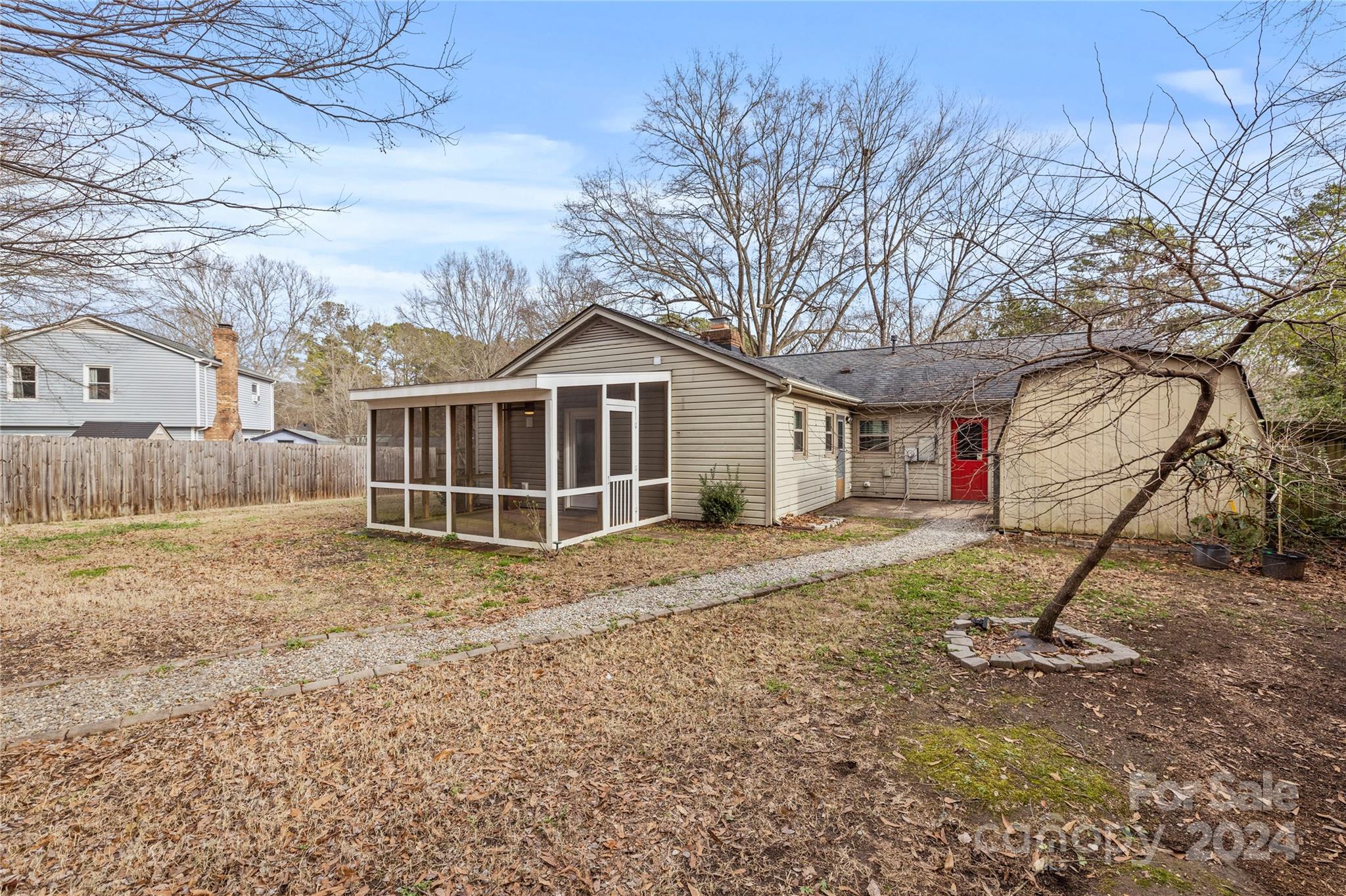 Falconbridge - Residential