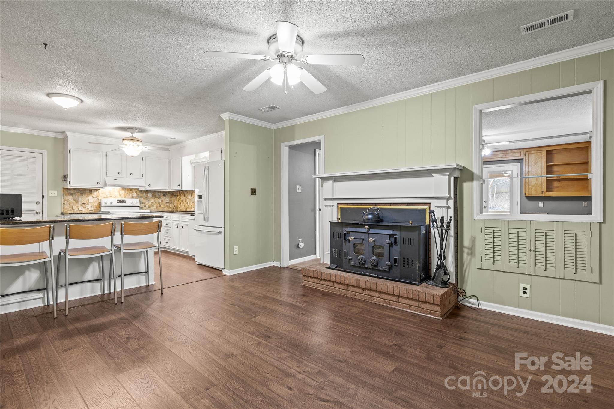 Falconbridge - Residential