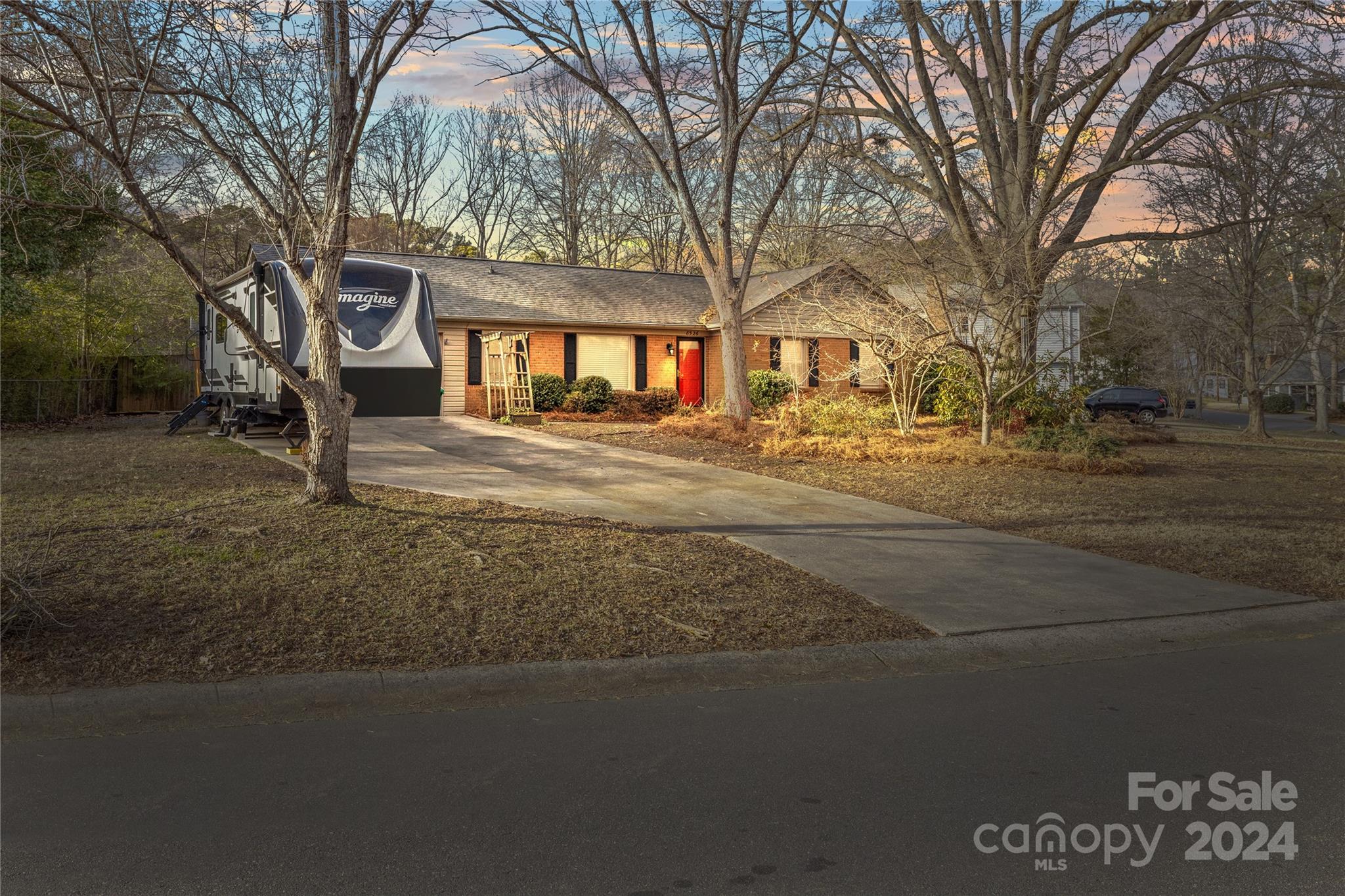 Falconbridge - Residential