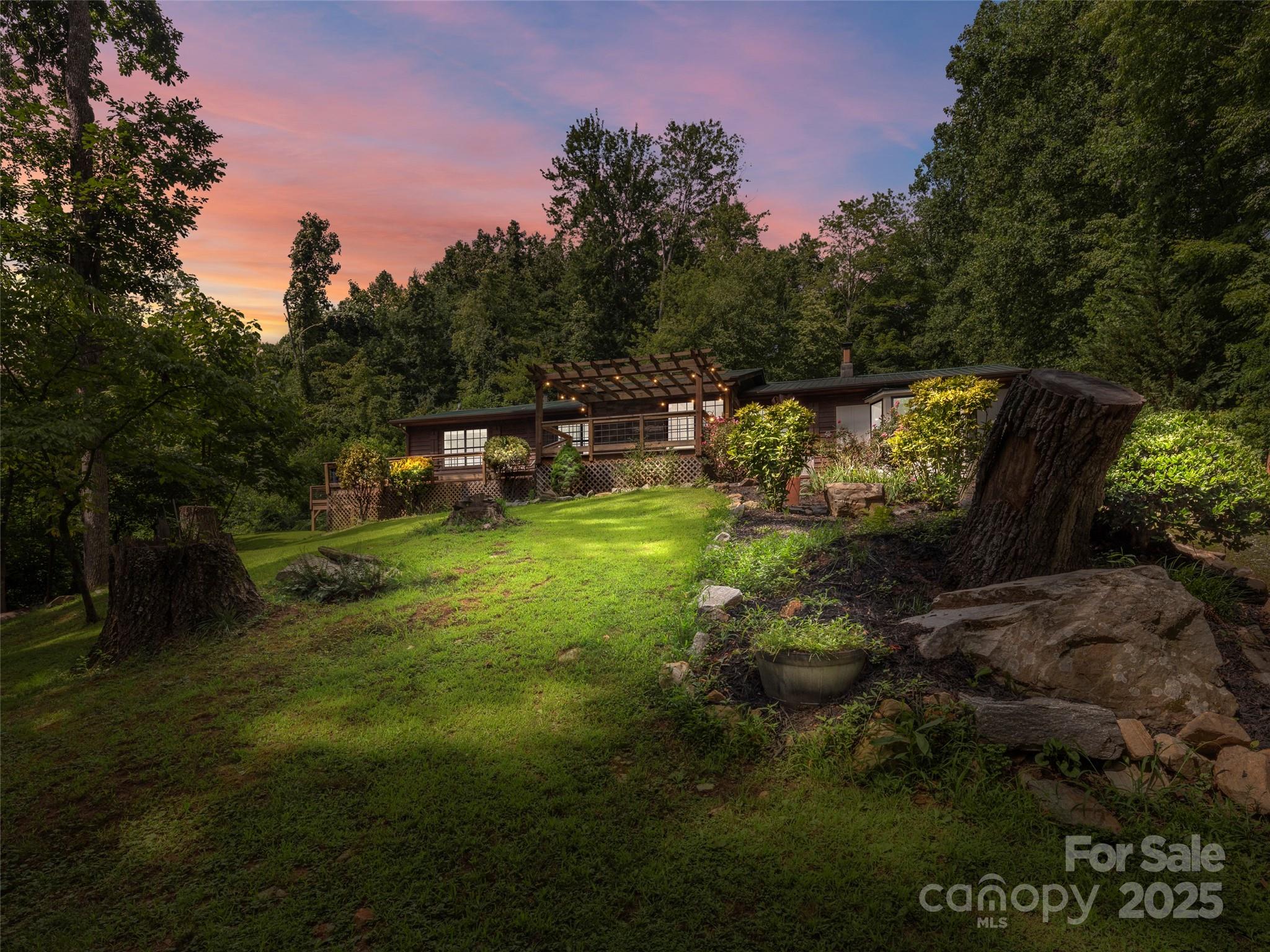 44 Sutton Knob Road