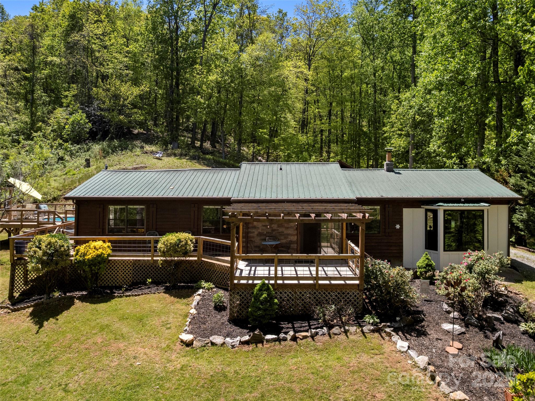 44 Sutton Knob Road