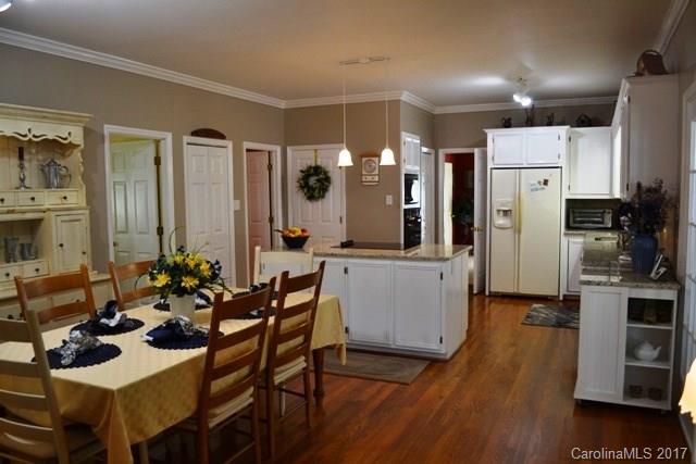 Meadow Lakes - Residential