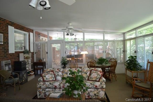 Meadow Lakes - Residential